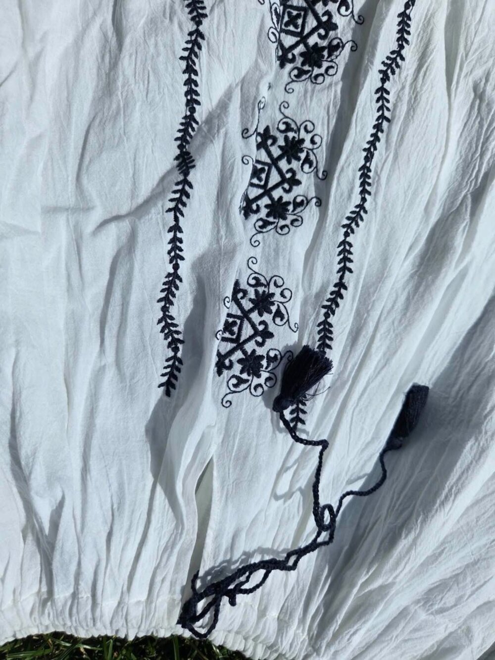 Romanian Embroidered Peasant Blouse White Black Folk Ie - size S - Picture 2 of 13